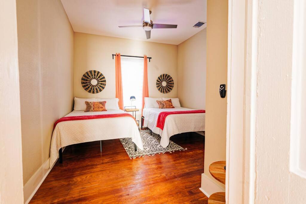 Close To Downtown San Antonio,Tx With Private Backyard And Firepit Exterior foto